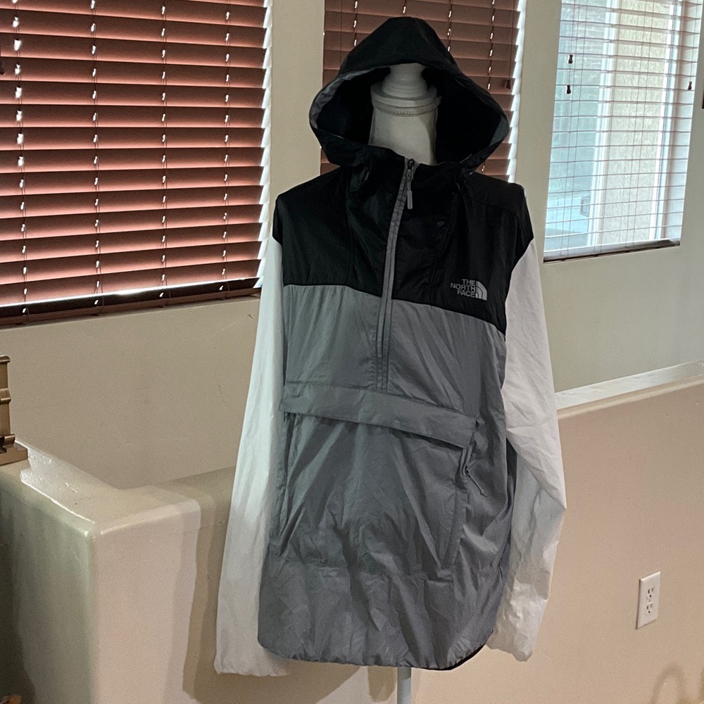 Light multi pocket coat